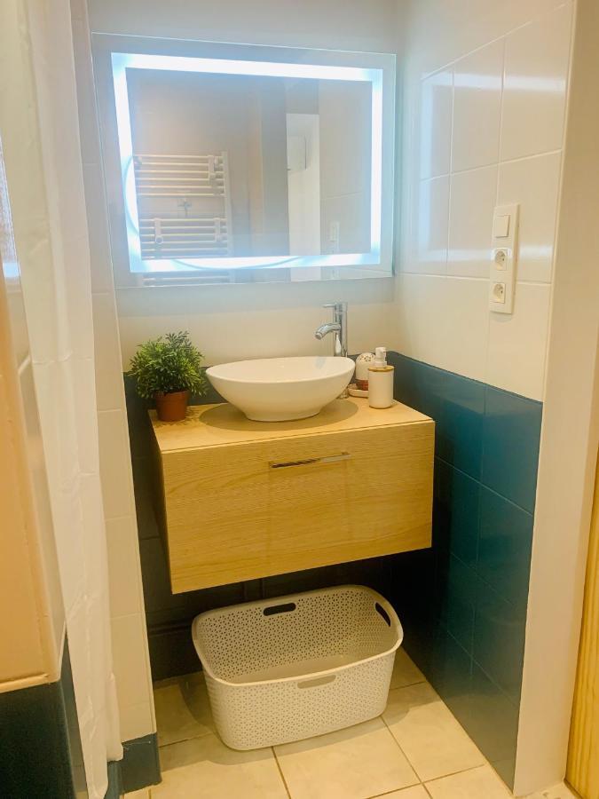 Вилла Thuir, Charmante Maison T2 Climatisee Экстерьер фото